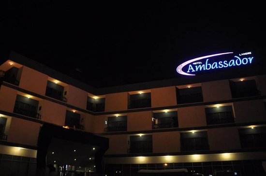 ambassador hotel lahore